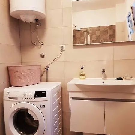 Cosy Corner 2